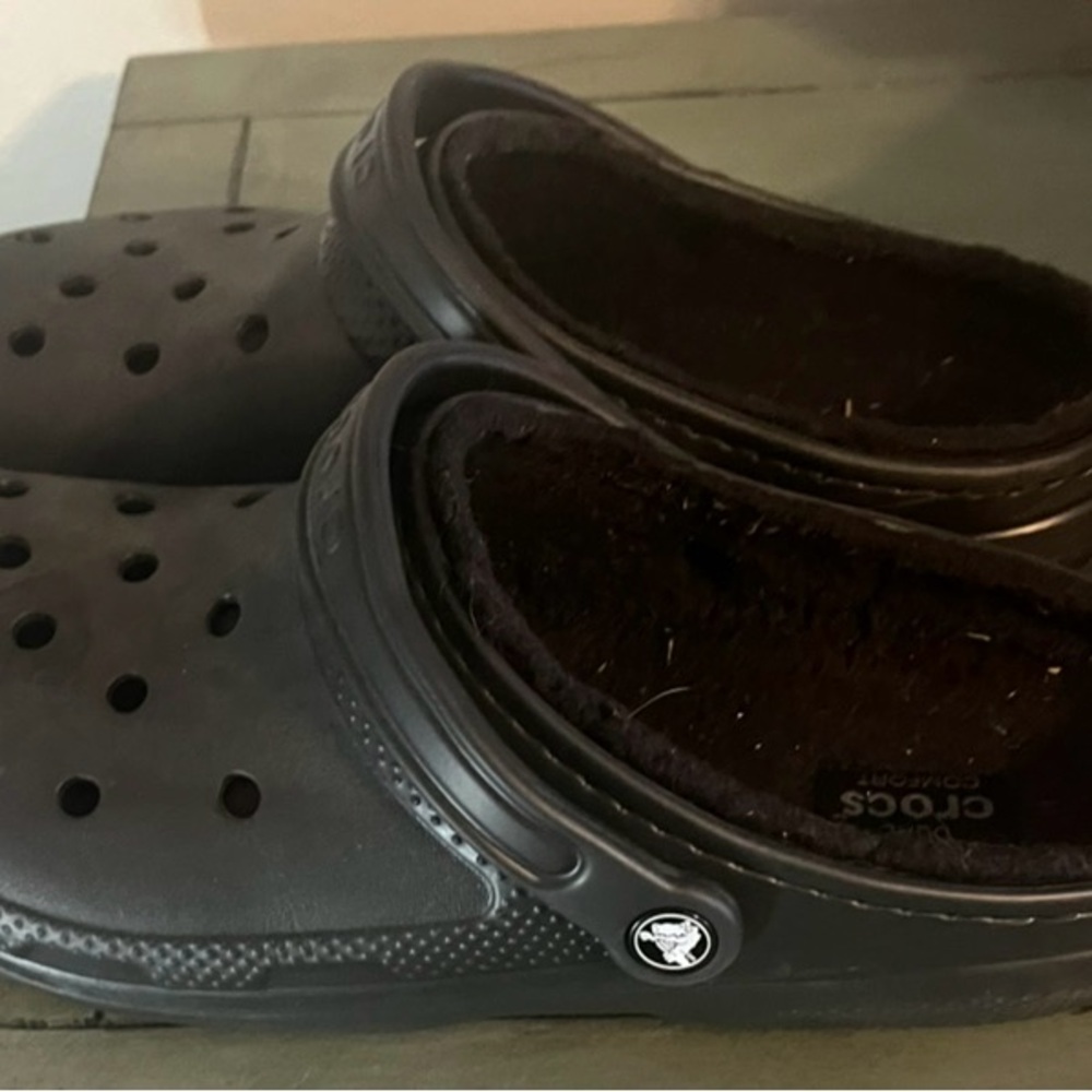 Men’s Sherpa Lined Crocs